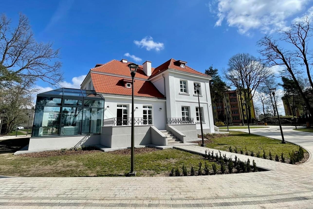Little Palace — Day I venue